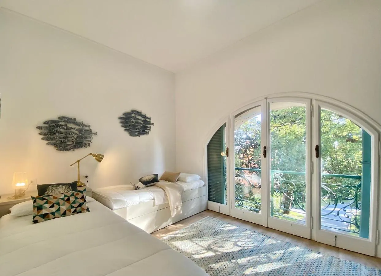 Casaviva-Stylish Trilo With Ac-Shared Pool-Parking Daire Cenova 0*,